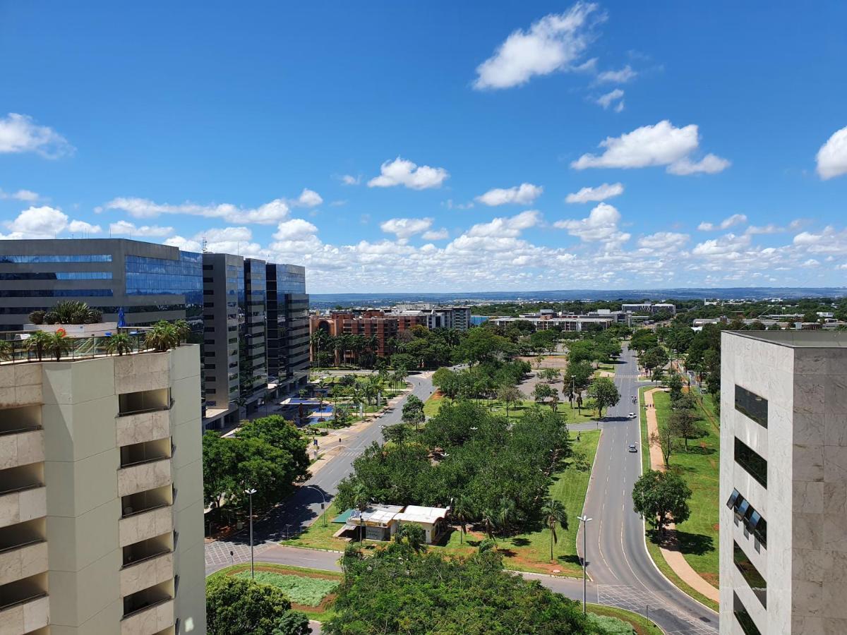 Flat Parque Da Cidade Brasilia Bagian luar foto